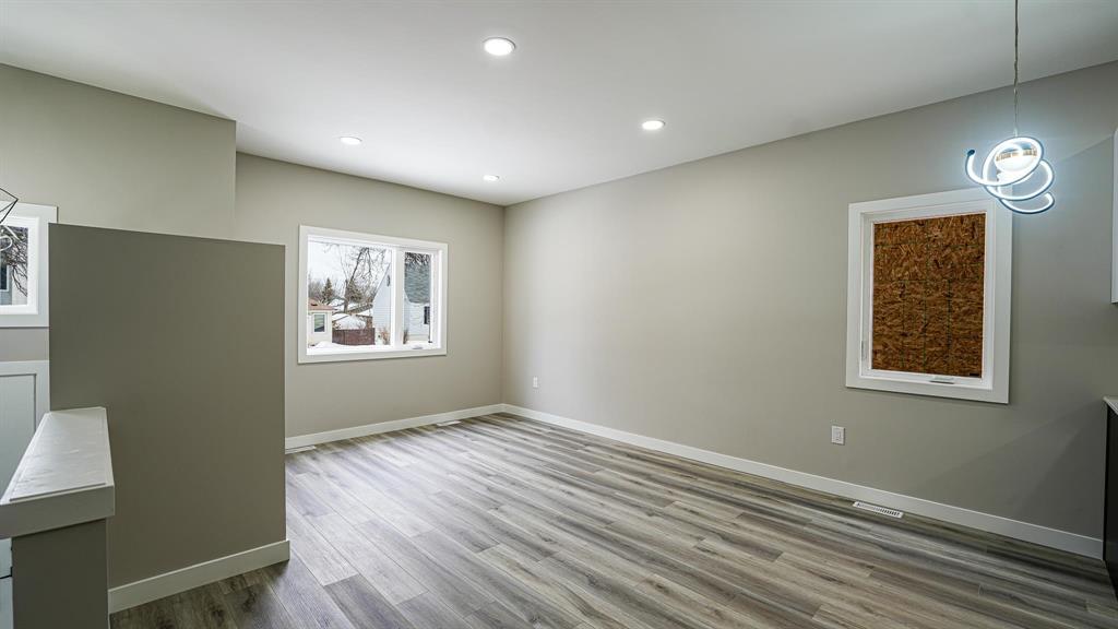 1434 Roy Avenue, Winnipeg, Manitoba  R3E 1E7 - Photo 2 - 202527229