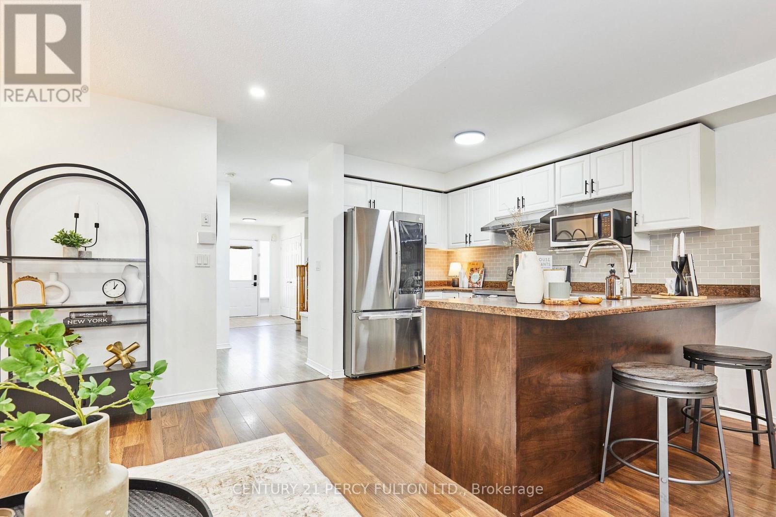 48 Bettina Place, Whitby, Ontario  L1R 0E9 - Photo 9 - E12519664