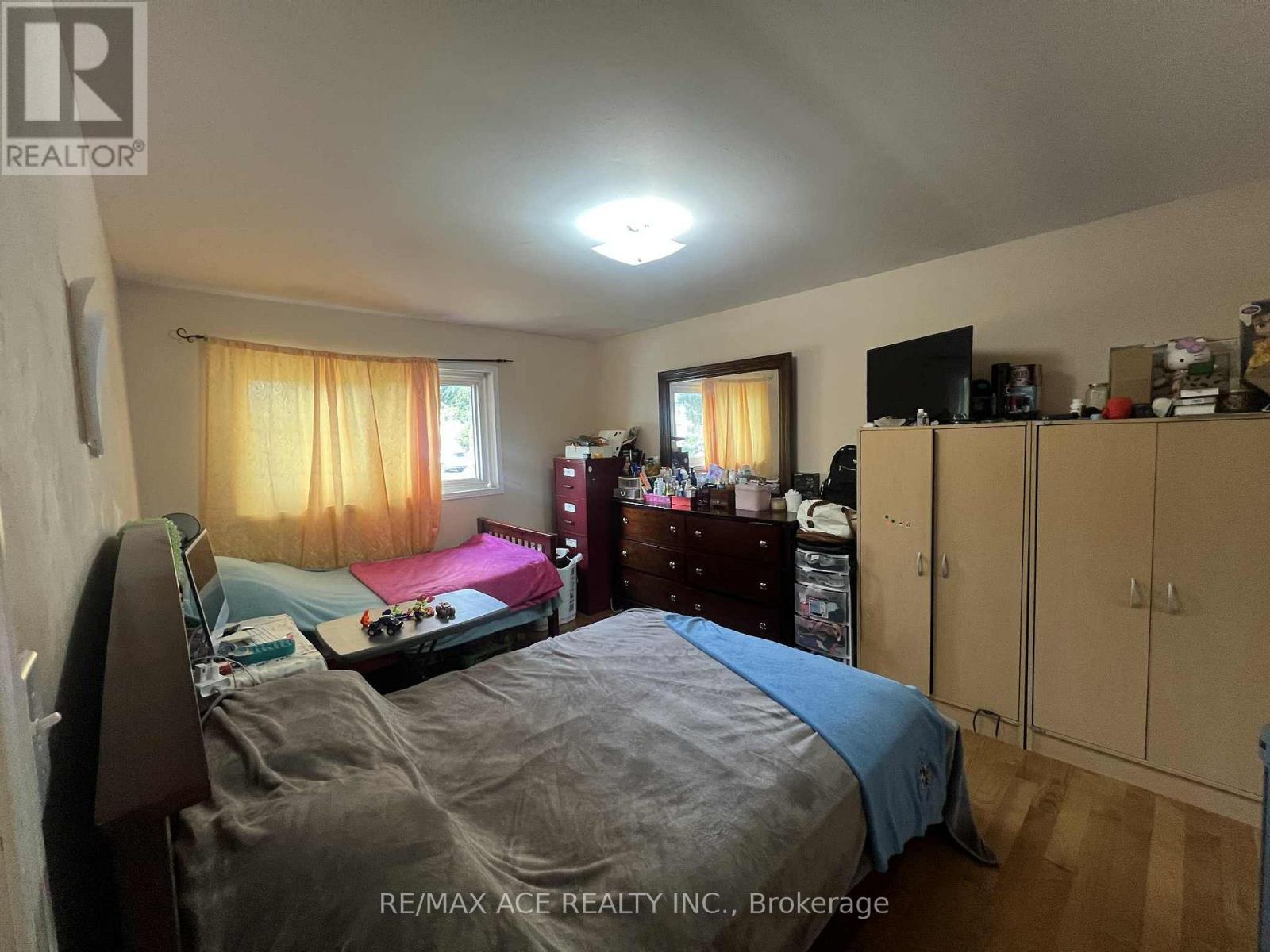 33 Crow Trail, Toronto, Ontario  M1B 1X6 - Photo 9 - E12519700