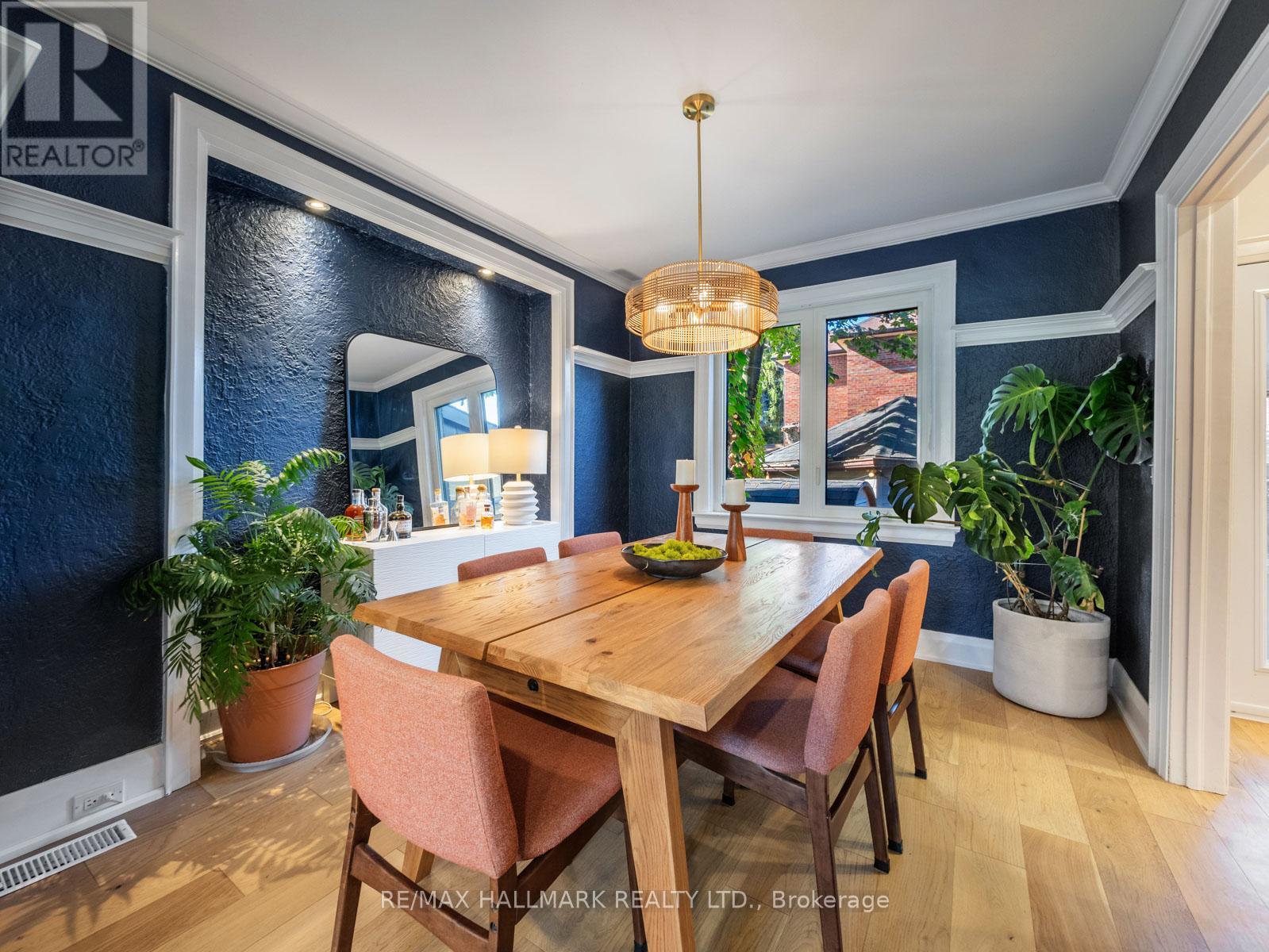 54 Avonlea Boulevard, Toronto, Ontario M4C 5E5 - Photo 9 - E12519724