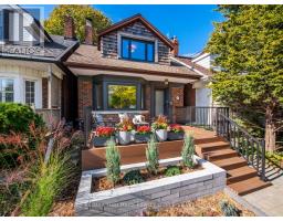 54 AVONLEA BOULEVARD, Toronto, Ontario