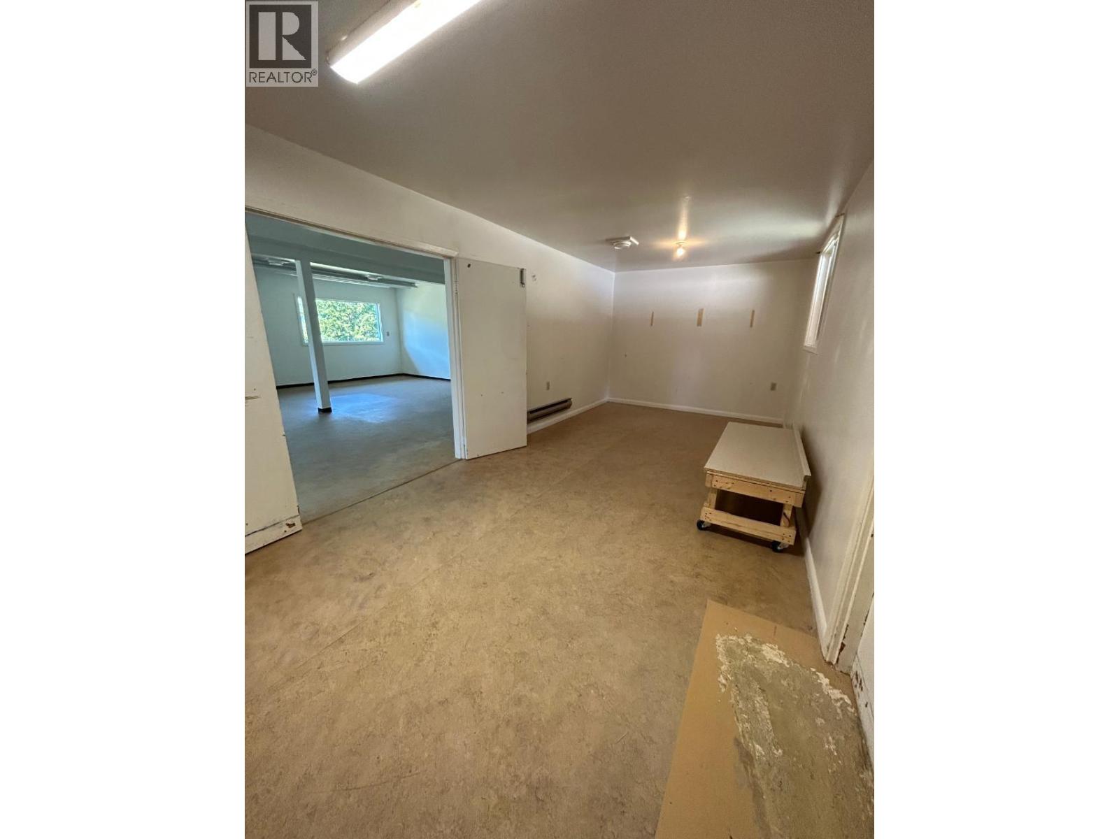 2276 6 Highway, Crescent Valley, British Columbia  V0G 1H0 - Photo 21 - 10367527