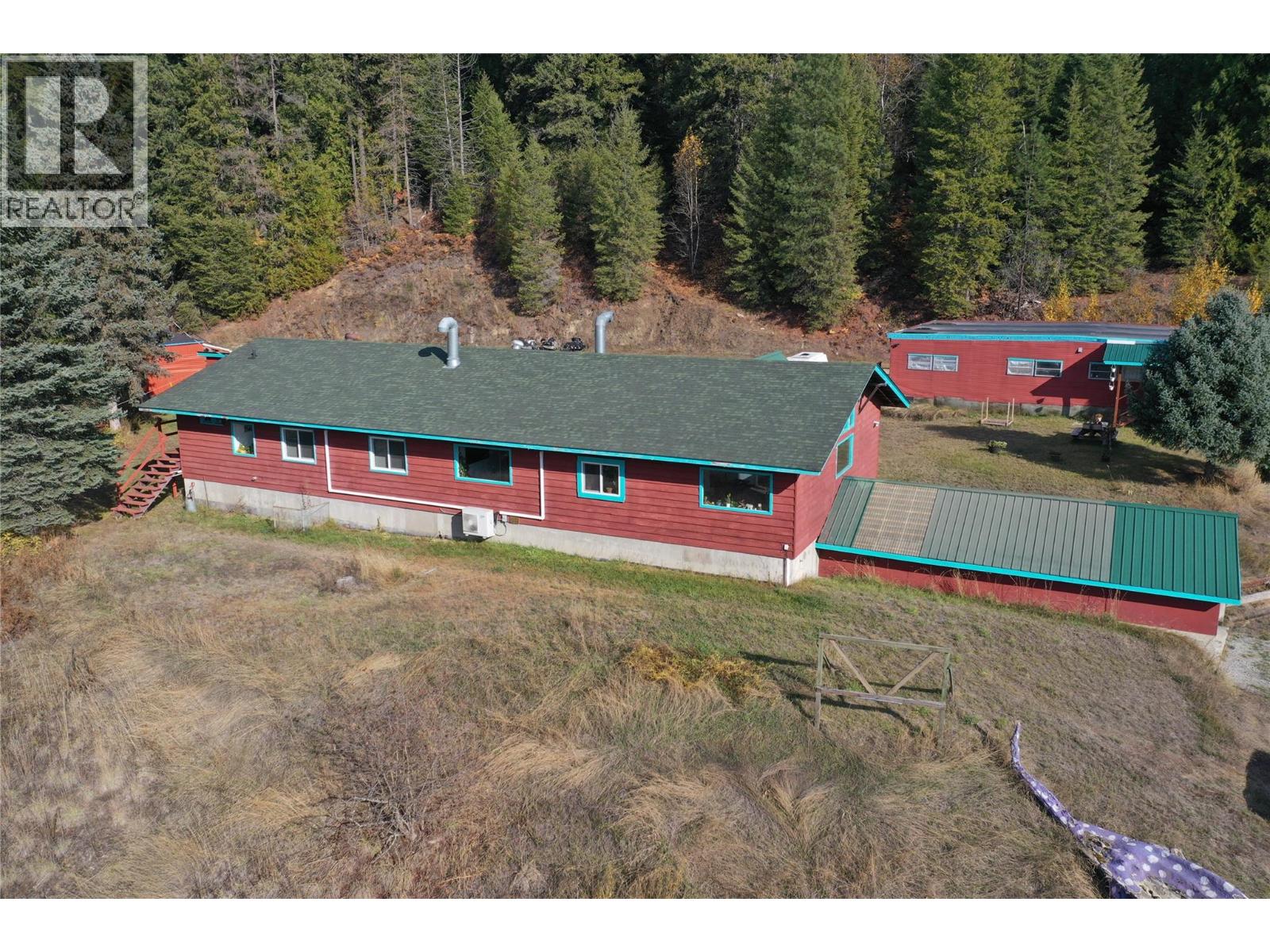 2276 6 Highway, Crescent Valley, British Columbia  V0G 1H0 - Photo 8 - 10367527