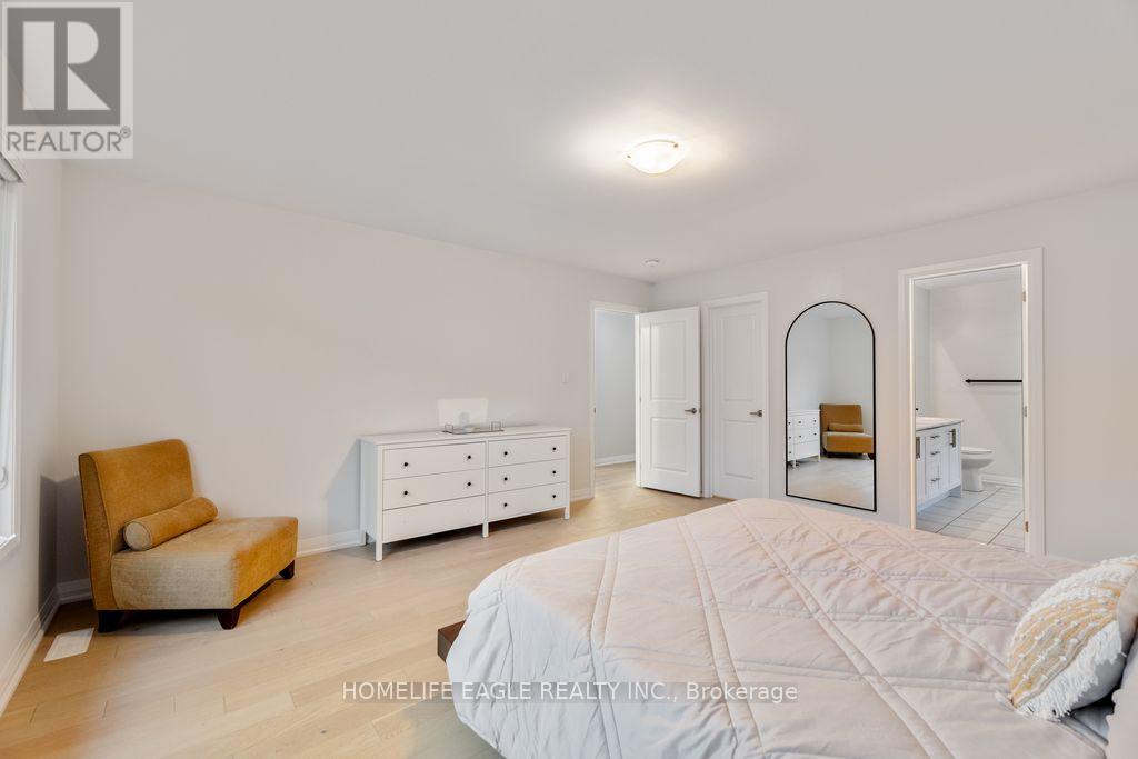 1533 Stovell Crescent, Innisfil, Ontario  L0L 1W0 - Photo 16 - N12519656