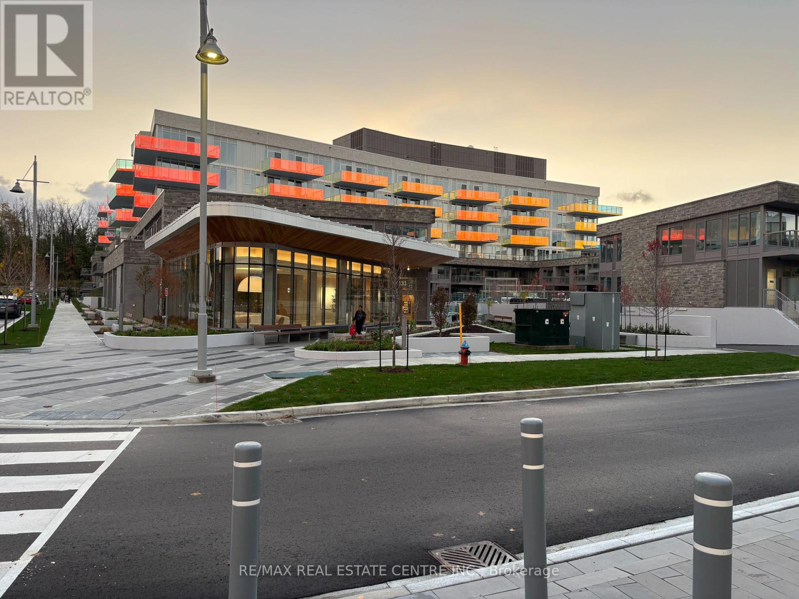 262 - 333 SUNSEEKER AVENUE E, Innisfil, Ontario