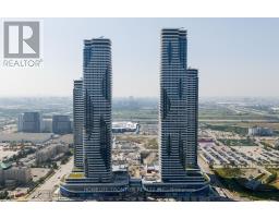902 - 8 INTERCHANGE WAY, Vaughan, Ontario
