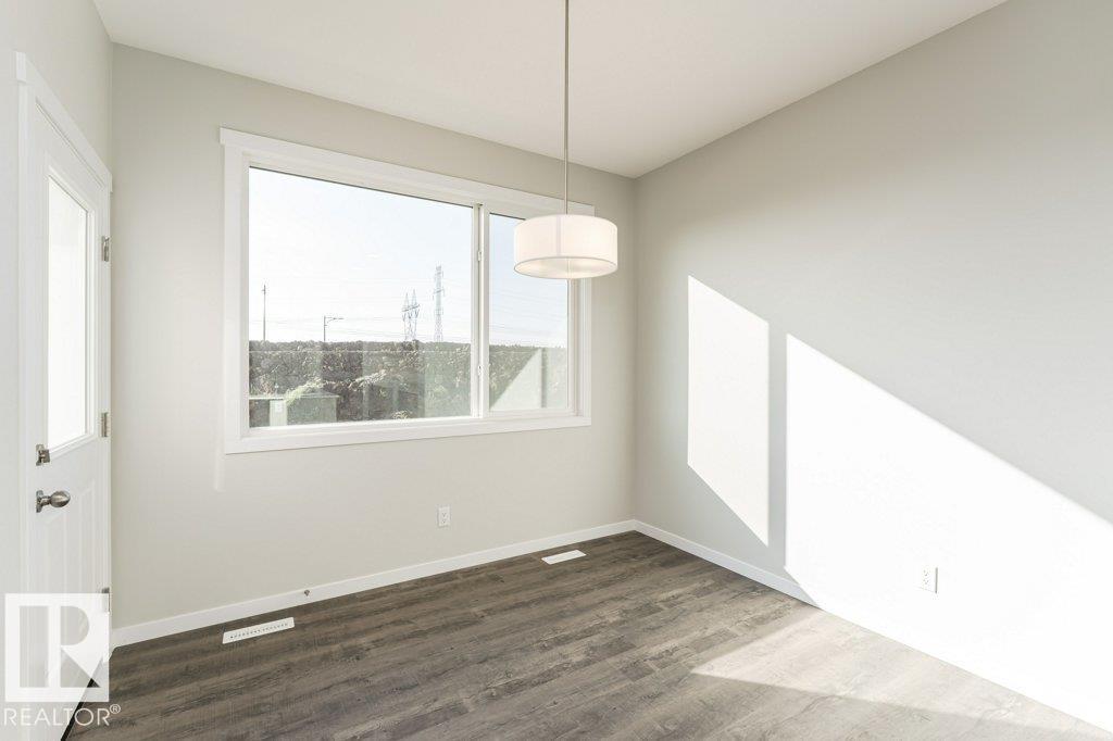 2357 Egret Wy Nw, Edmonton, Alberta  T6M 3G8 - Photo 6 - E4441963