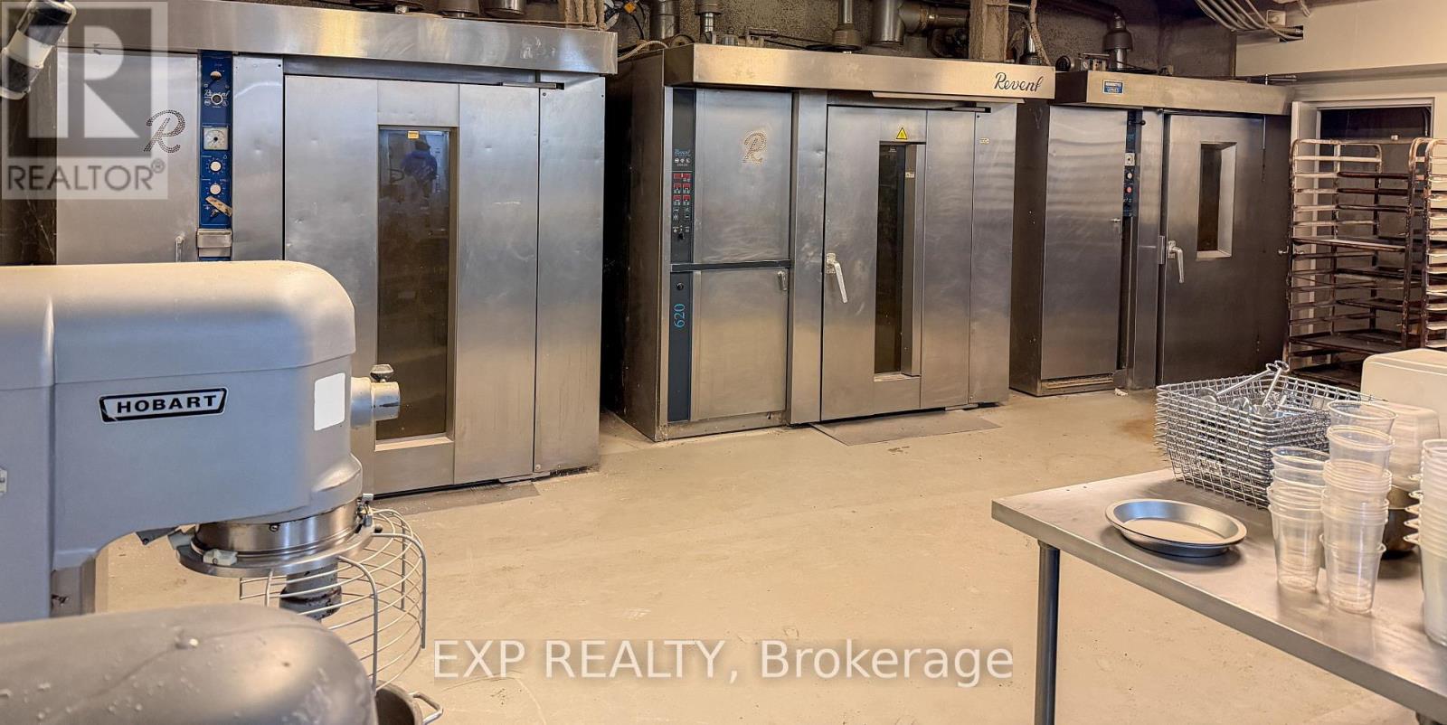 Lower - 222 Wellington Street, London East, Ontario N6B 2L3 - Photo 2 - X12519812