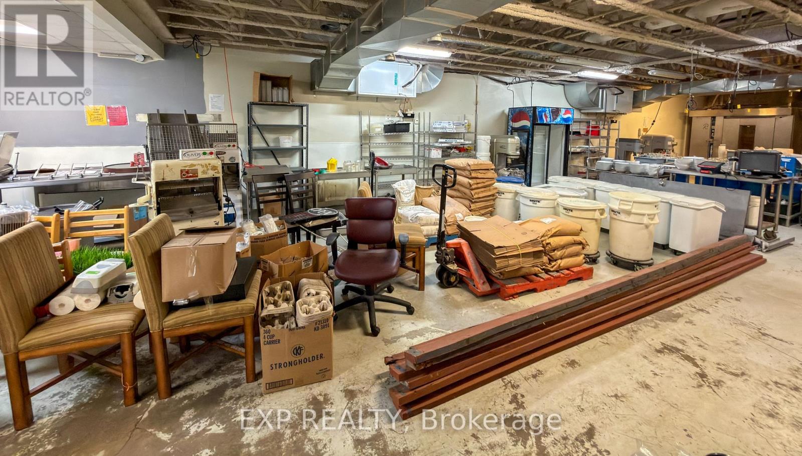 Lower - 222 Wellington Street, London East, Ontario N6B 2L3 - Photo 6 - X12519812