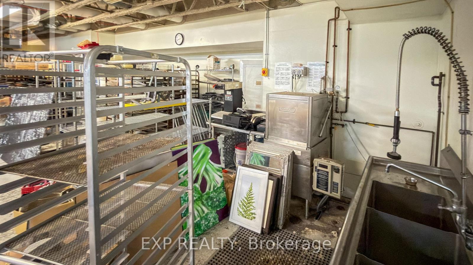 Lower - 222 Wellington Street, London East, Ontario N6B 2L3 - Photo 7 - X12519812