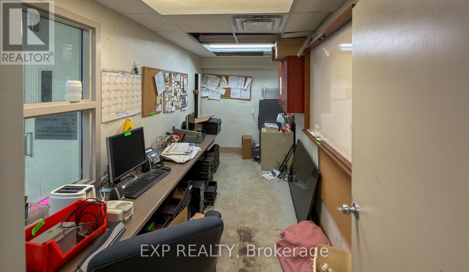 Lower - 222 Wellington Street, London East, Ontario N6B 2L3 - Photo 9 - X12519812