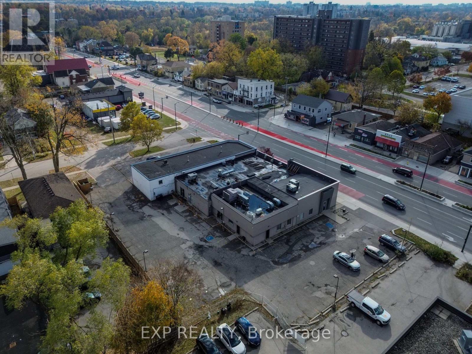 102 - 222 Wellington Street, London East, Ontario  N6B 2L3 - Photo 3 - X12519824