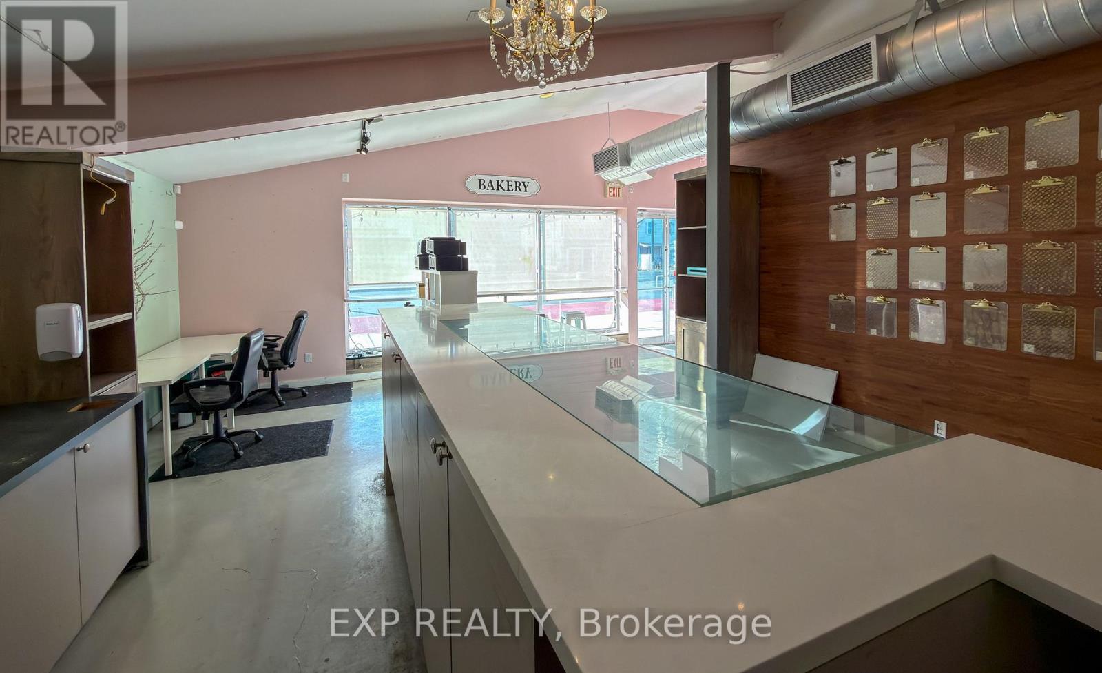 102 - 222 Wellington Street, London East, Ontario  N6B 2L3 - Photo 7 - X12519824