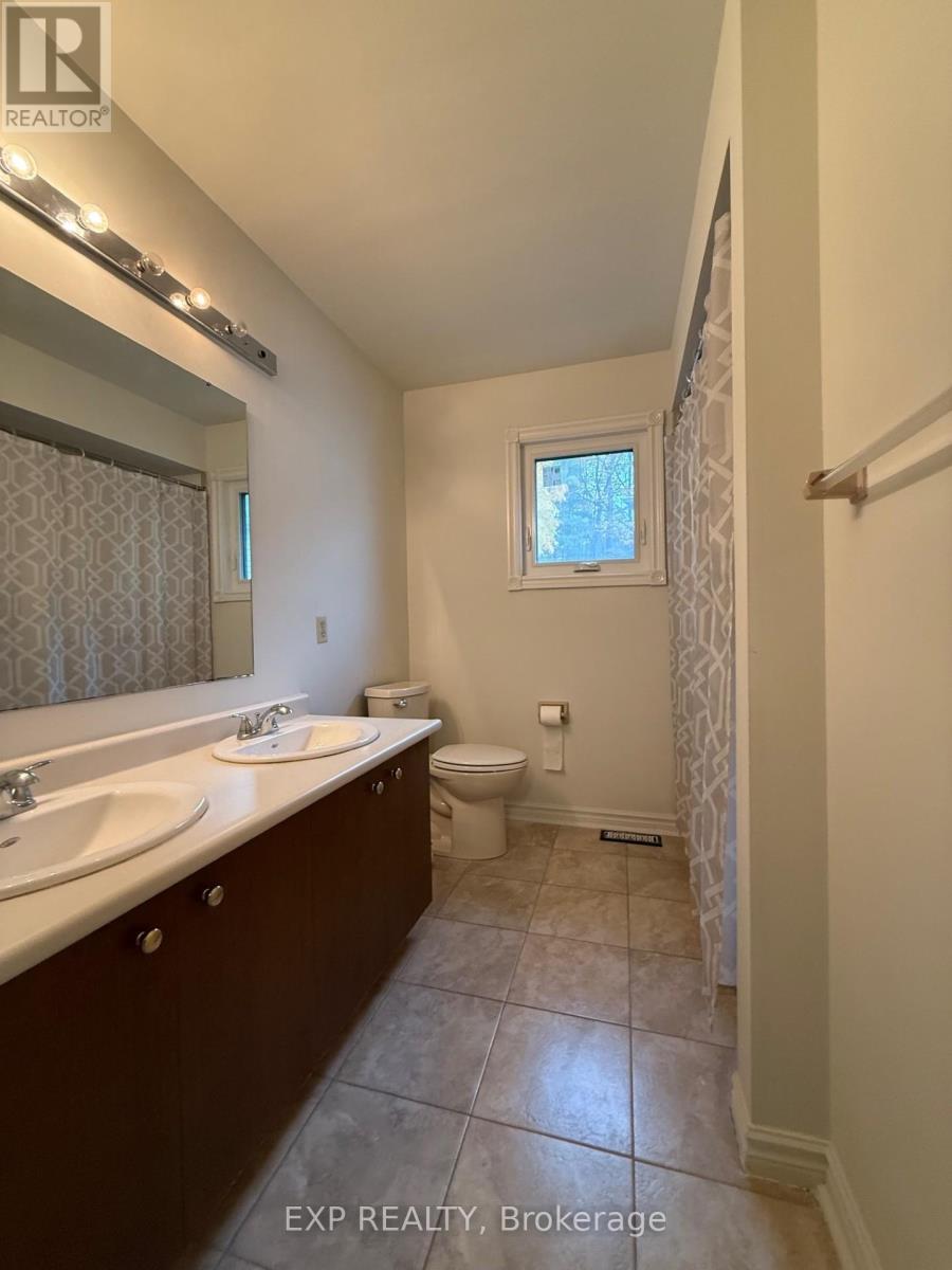 A - 58 Moore Place, Barrie, Ontario  L4N 6N8 - Photo 15 - S12519716