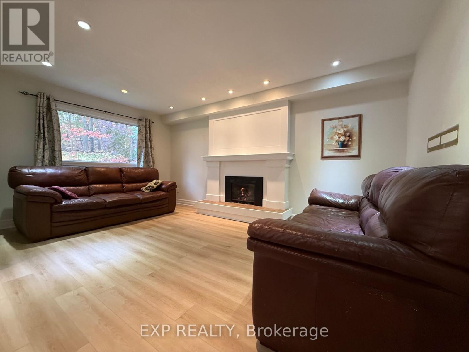 A - 58 Moore Place, Barrie, Ontario  L4N 6N8 - Photo 4 - S12519716