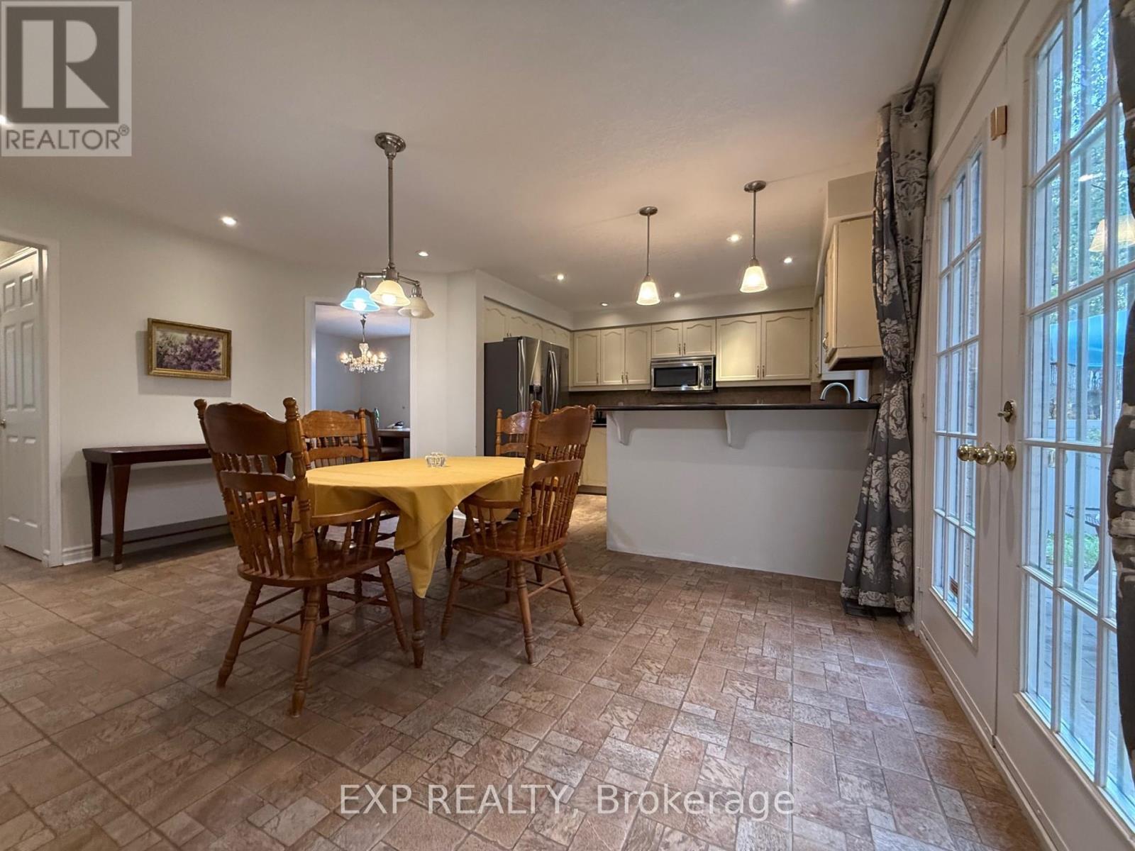 A - 58 Moore Place, Barrie, Ontario  L4N 6N8 - Photo 6 - S12519716