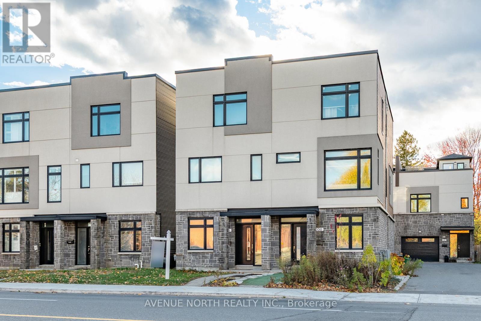 938 WOODROFFE AVENUE, Ottawa, Ontario