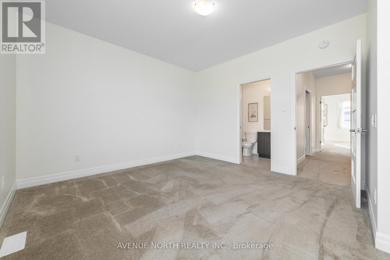 938 Woodroffe Avenue, Ottawa, Ontario  K2A 3R7 - Photo 37 - X12519778