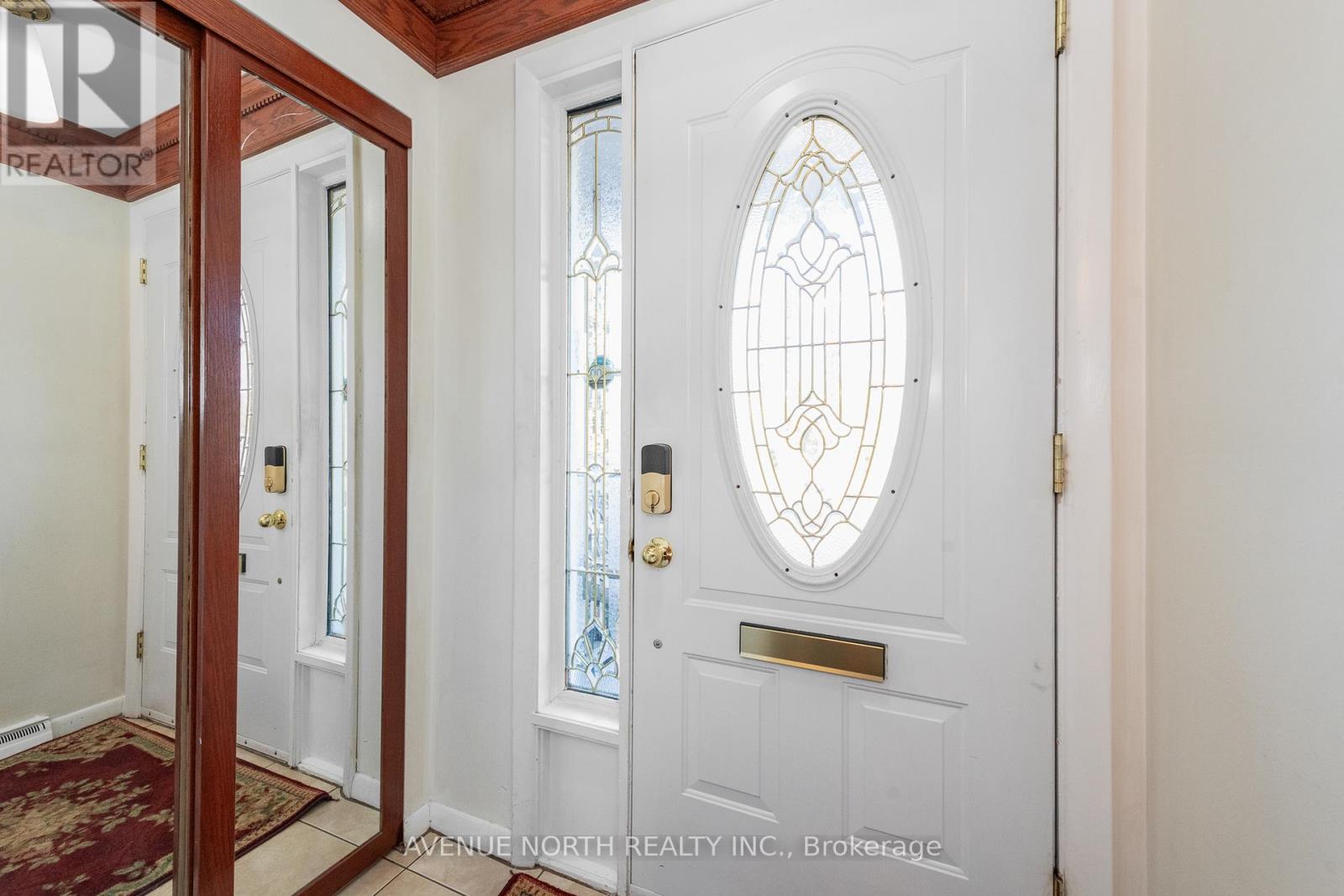 1282 Heron Road, Ottawa, Ontario  K1V 6A8 - Photo 3 - X12519784