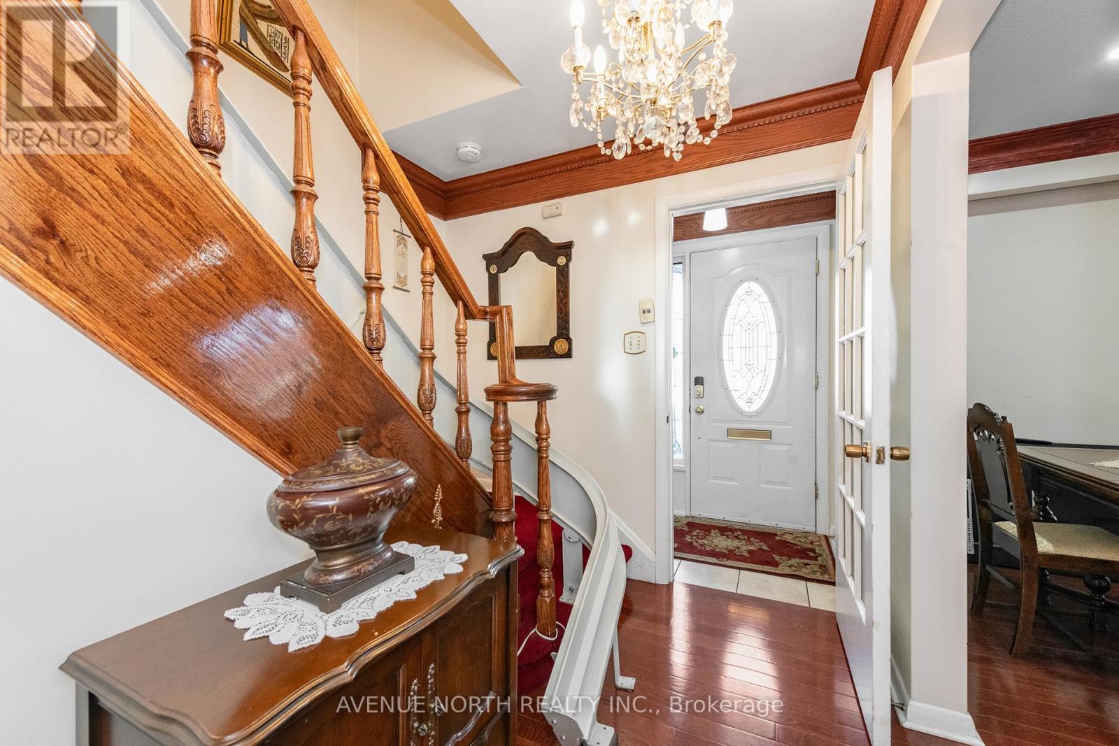 1282 Heron Road, Ottawa, Ontario  K1V 6A8 - Photo 4 - X12519784