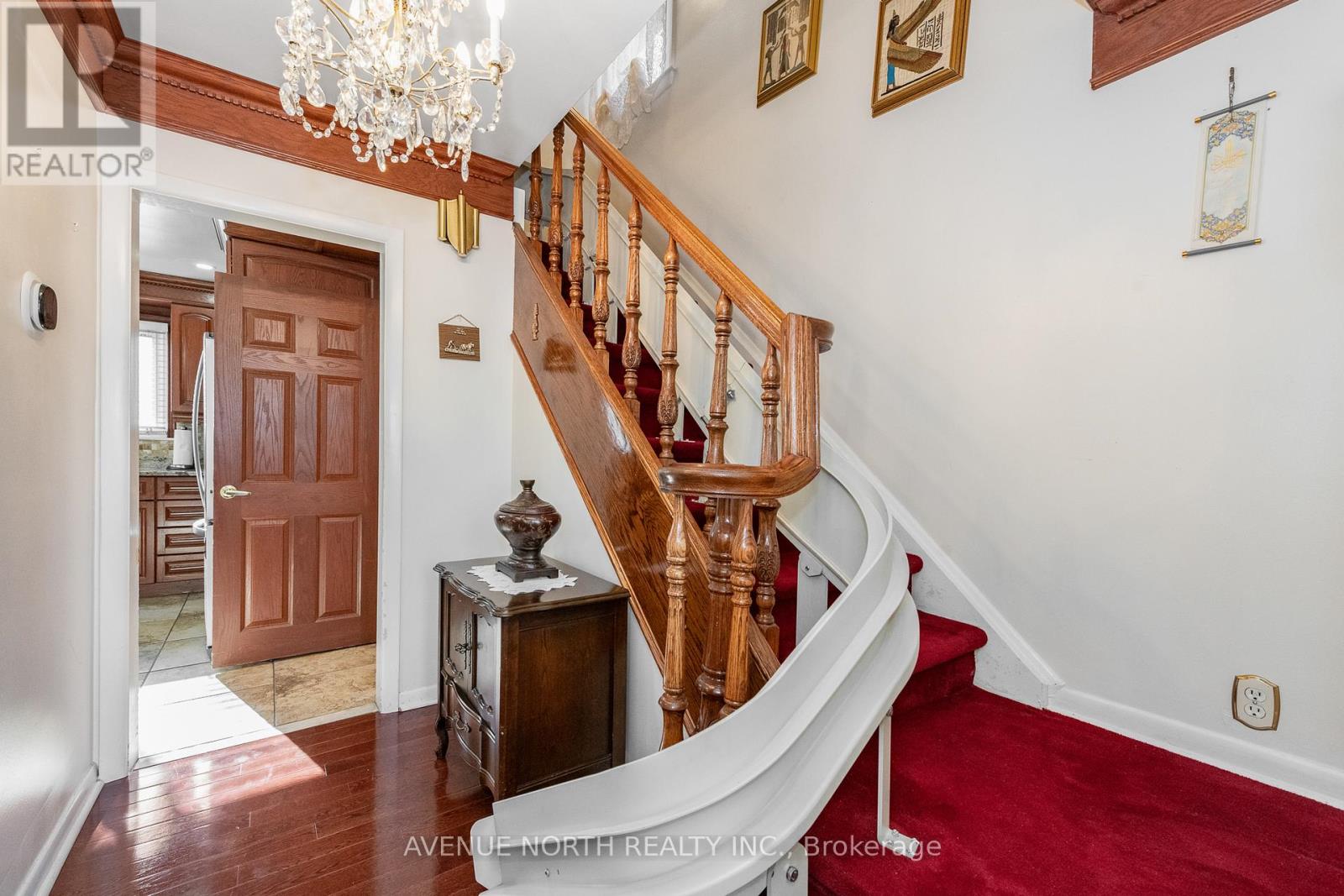 1282 Heron Road, Ottawa, Ontario  K1V 6A8 - Photo 5 - X12519784