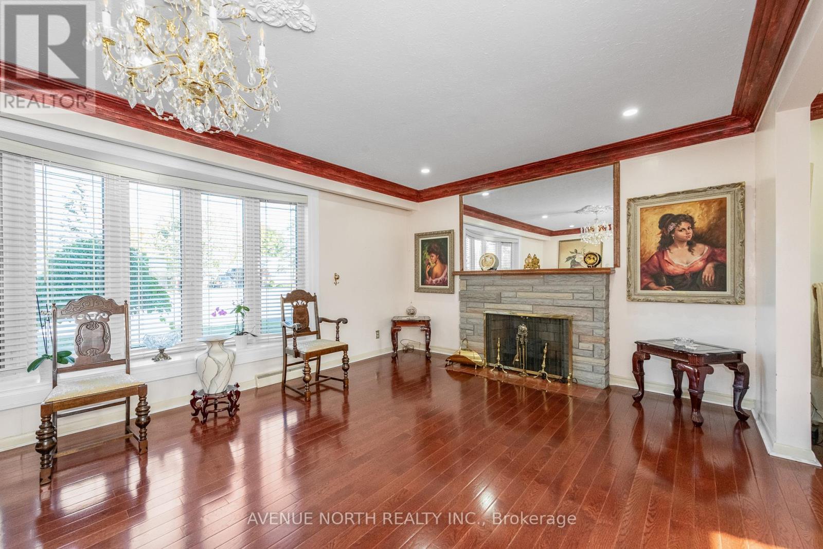 1282 Heron Road, Ottawa, Ontario  K1V 6A8 - Photo 7 - X12519784