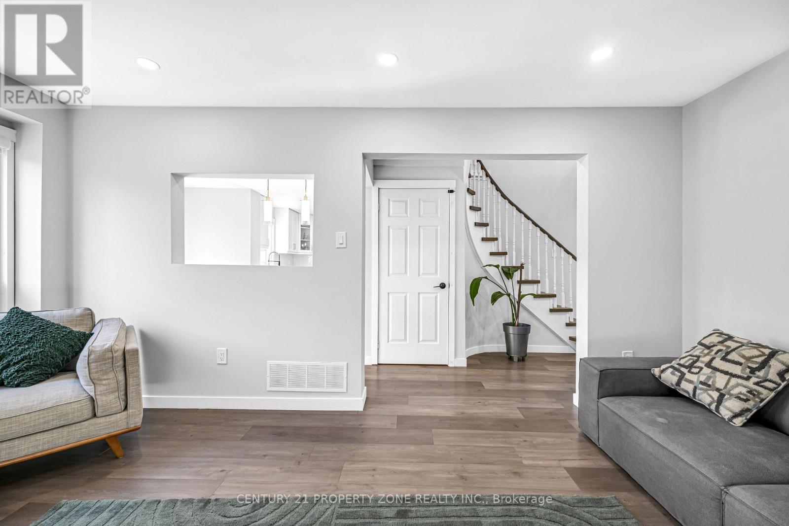 703 Mountjoy Court, Oshawa, Ontario L1K 1W8 - Photo 15 - E12519620