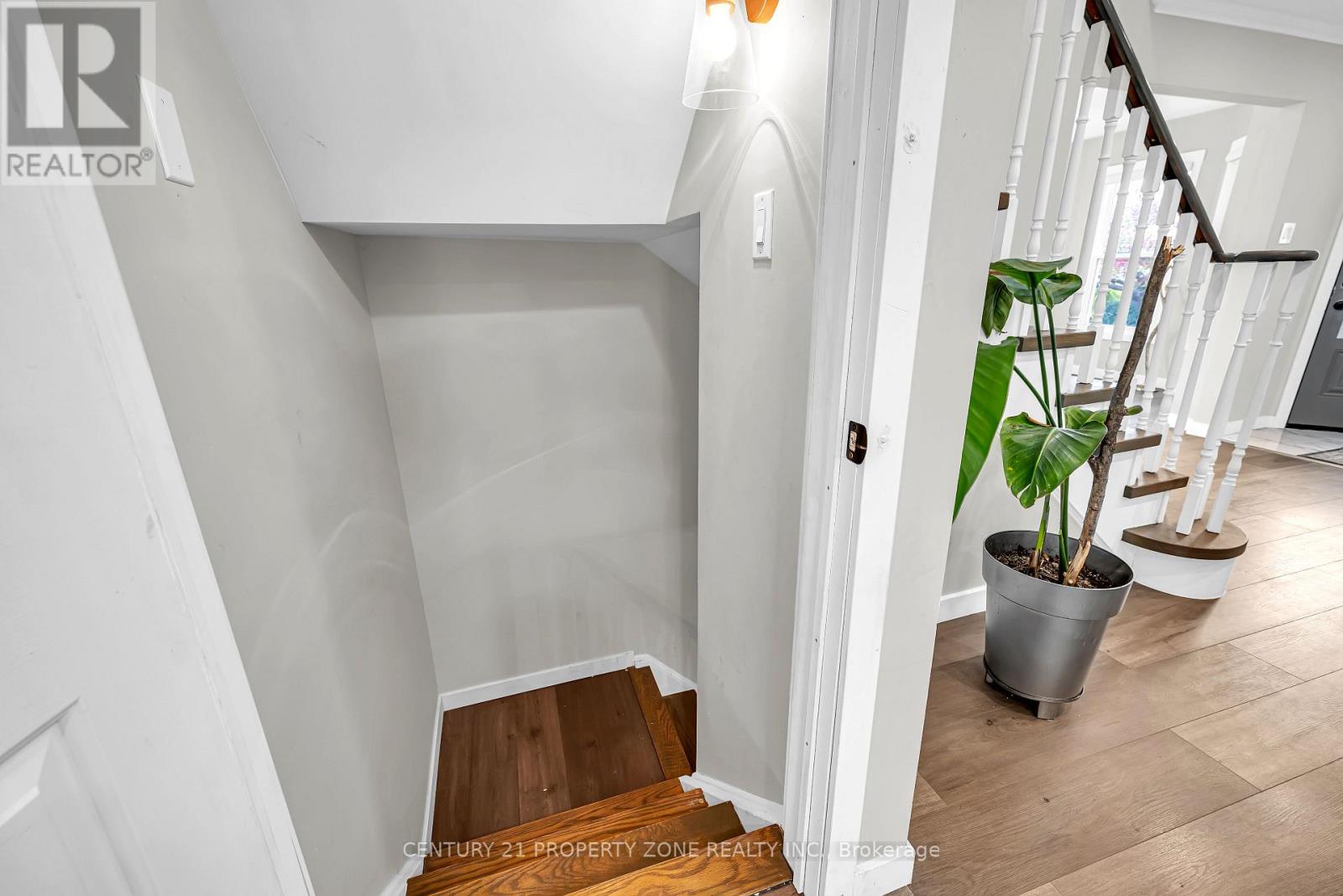 703 Mountjoy Court, Oshawa, Ontario L1K 1W8 - Photo 32 - E12519620