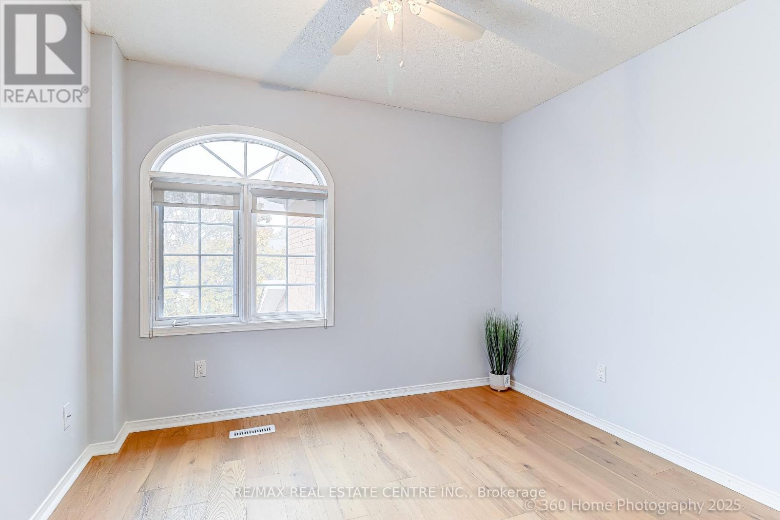 1200 Benson Street, Innisfil, Ontario  L9S 1Y4 - Photo 19 - N12504646