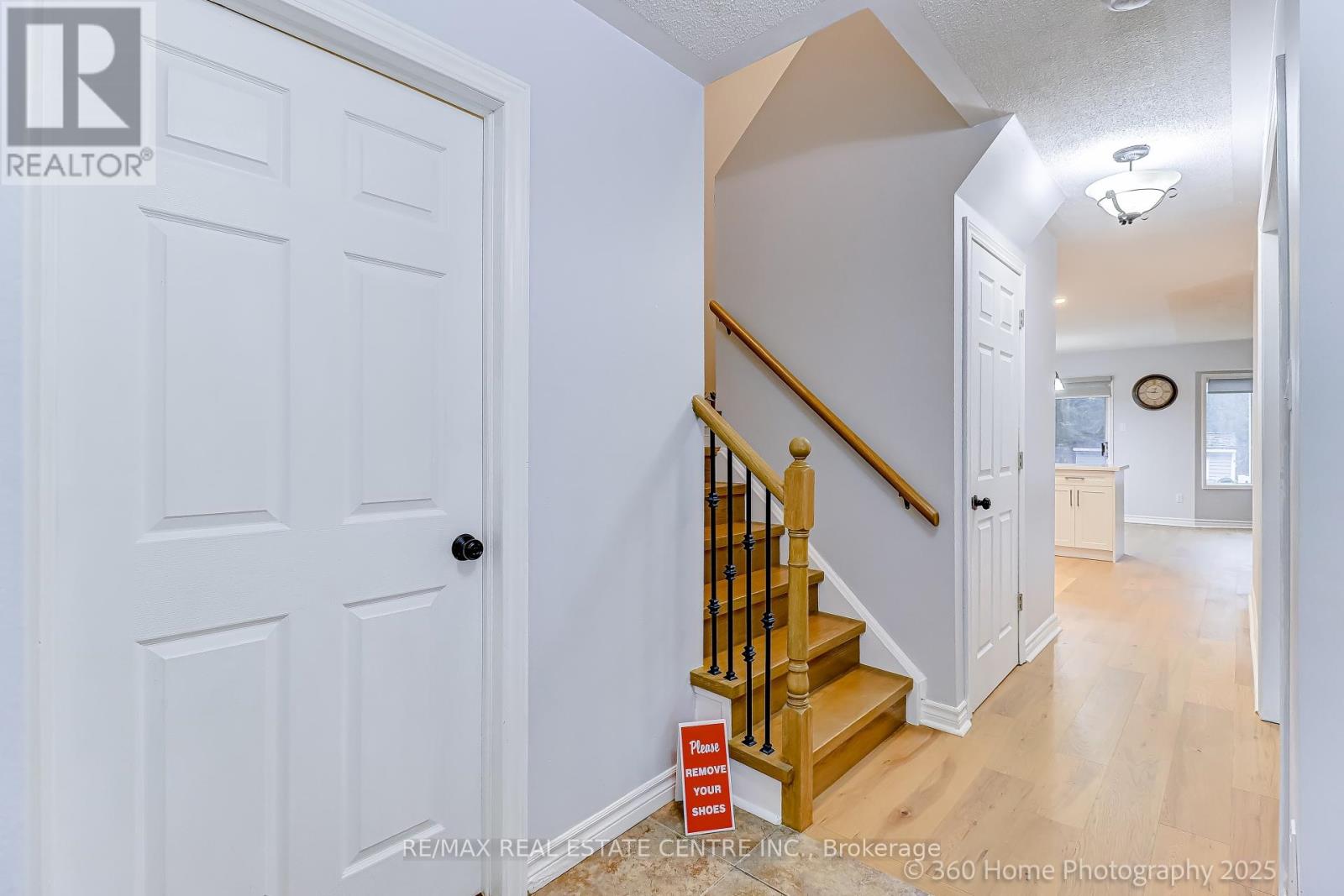 1200 Benson Street, Innisfil, Ontario  L9S 1Y4 - Photo 4 - N12504646