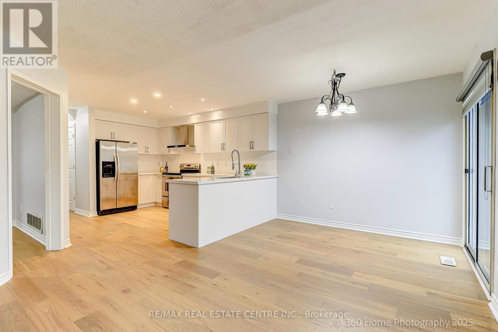 1200 Benson Street, Innisfil, Ontario  L9S 1Y4 - Photo 10 - N12504646