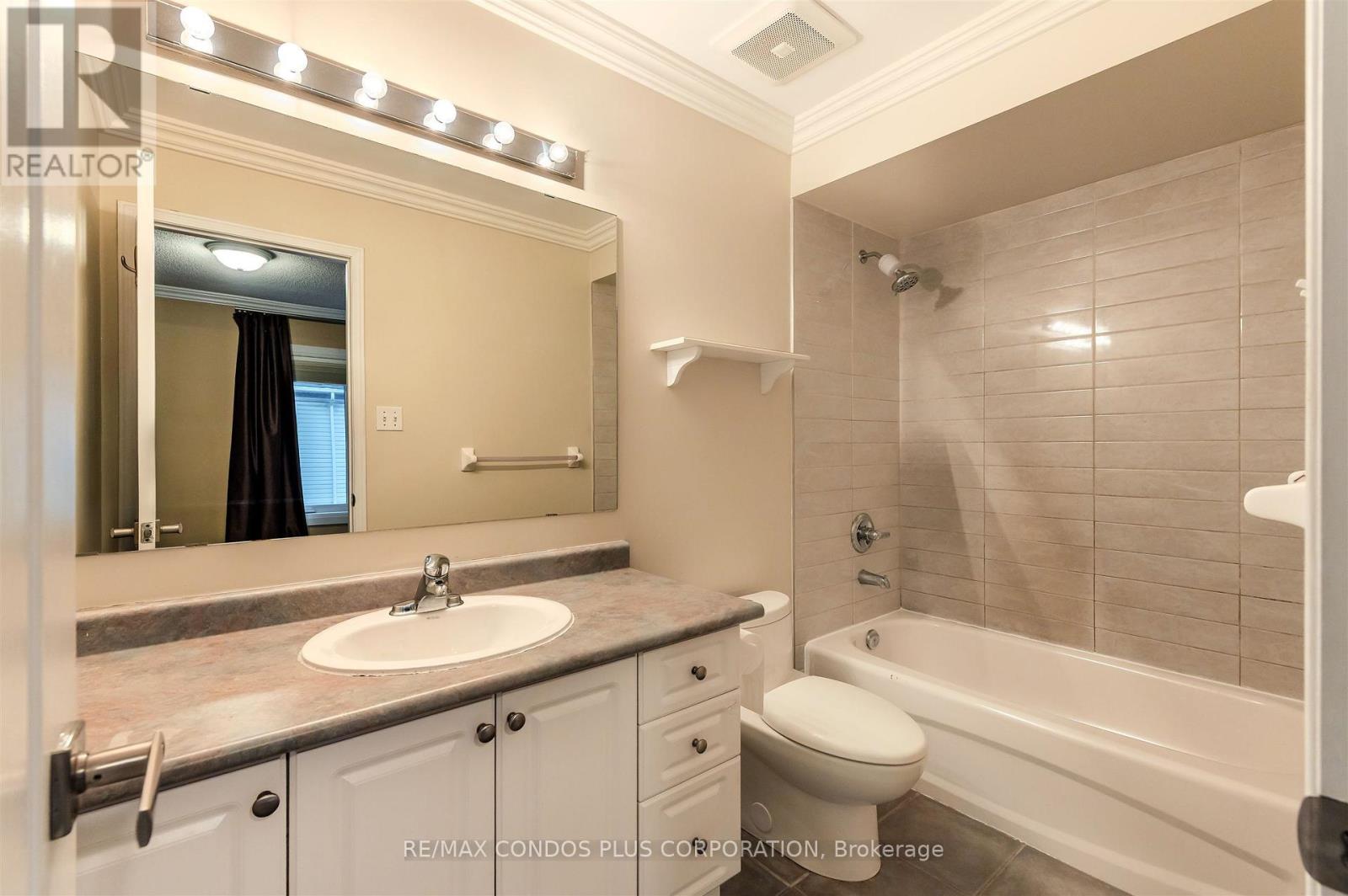 9 - 3000 Lakeshore Boulevard, Toronto, Ontario  M8V 4C9 - Photo 16 - W12519662