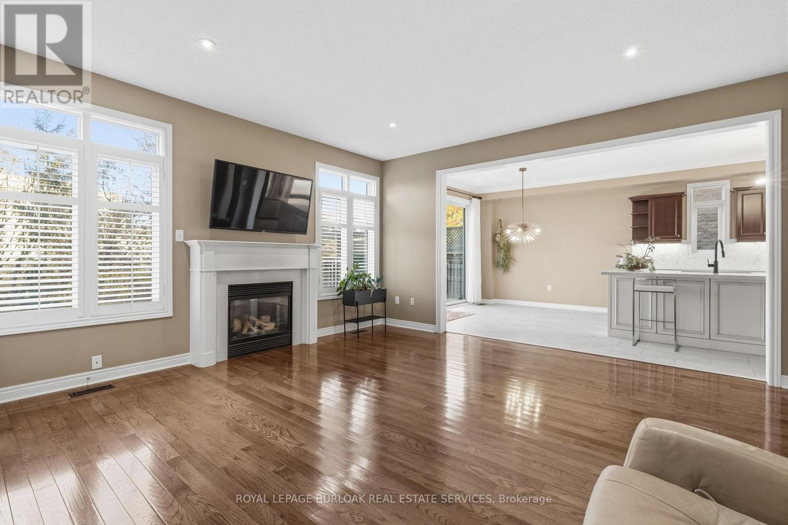 2594 Armour Crescent, Burlington, Ontario  L7M 4T3 - Photo 16 - W12519676