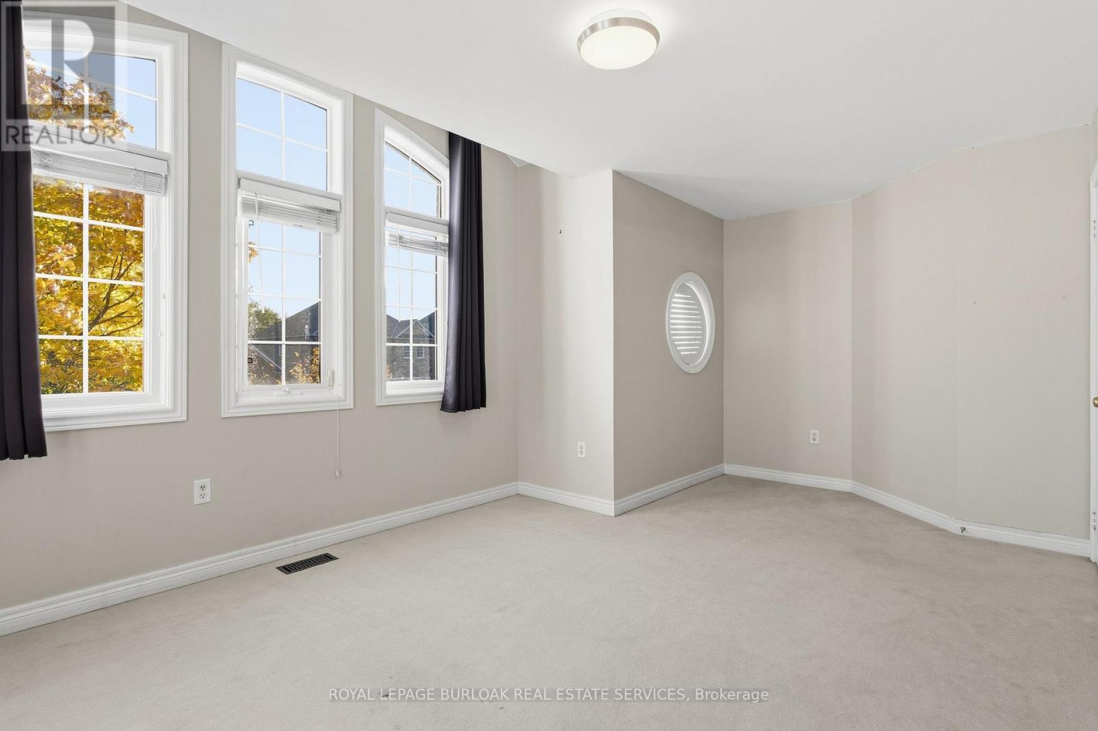 2594 Armour Crescent, Burlington, Ontario  L7M 4T3 - Photo 31 - W12519676