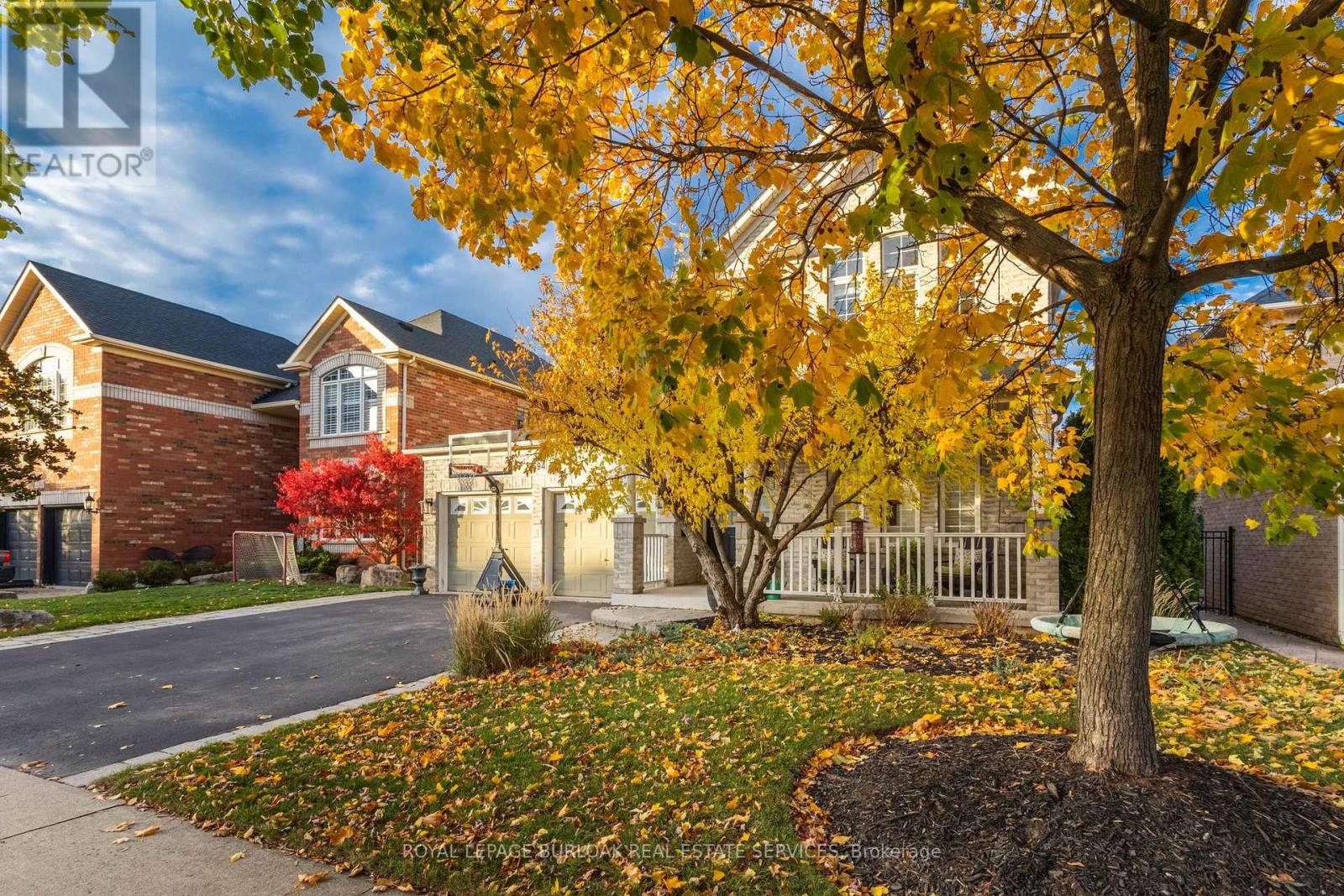 2594 Armour Crescent, Burlington, Ontario  L7M 4T3 - Photo 4 - W12519676