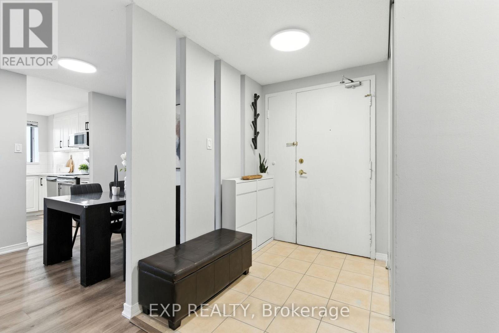 514 - 6720 Glen Erin Drive, Mississauga, Ontario  L5N 3K8 - Photo 3 - W12519690