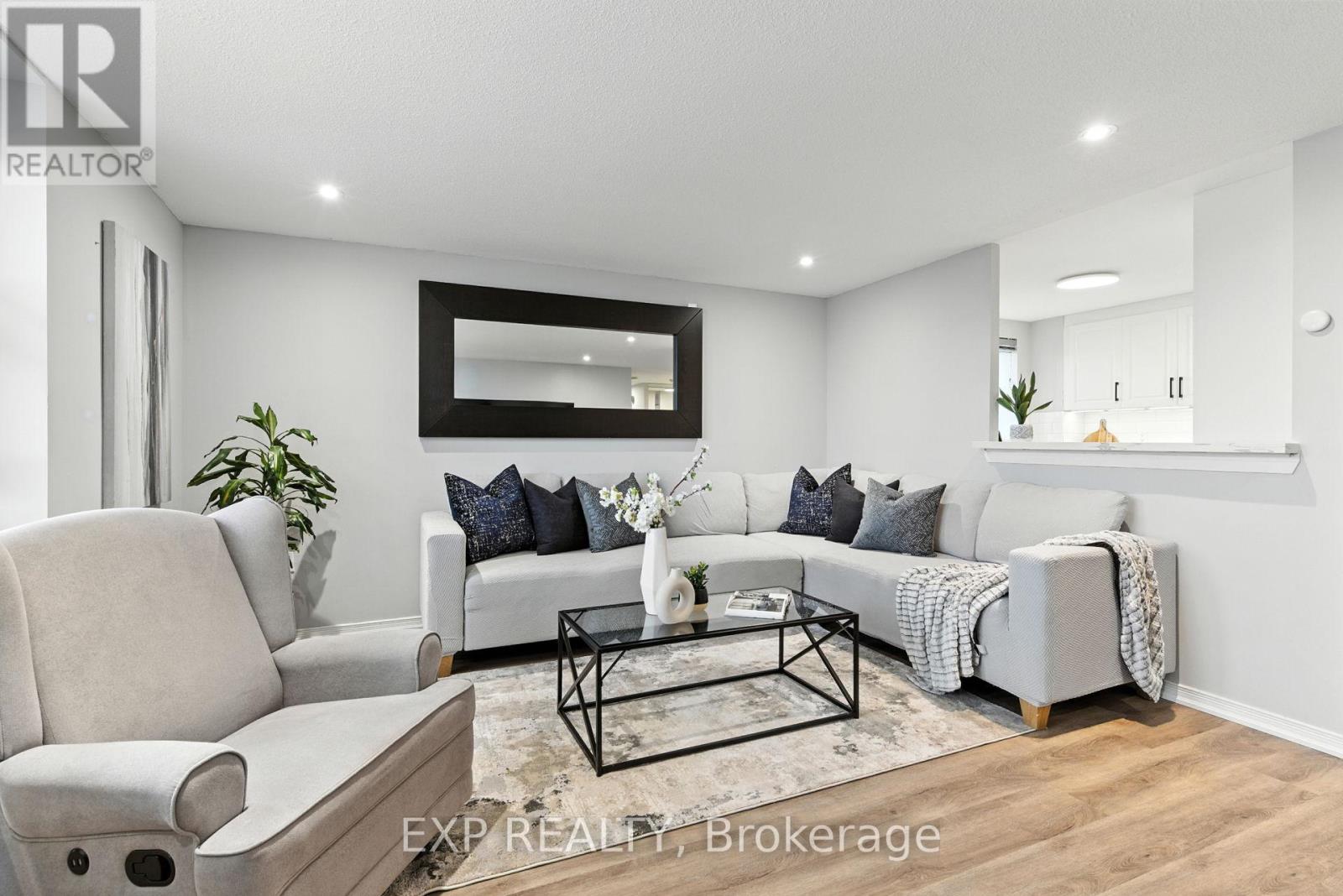 514 - 6720 Glen Erin Drive, Mississauga, Ontario  L5N 3K8 - Photo 9 - W12519690