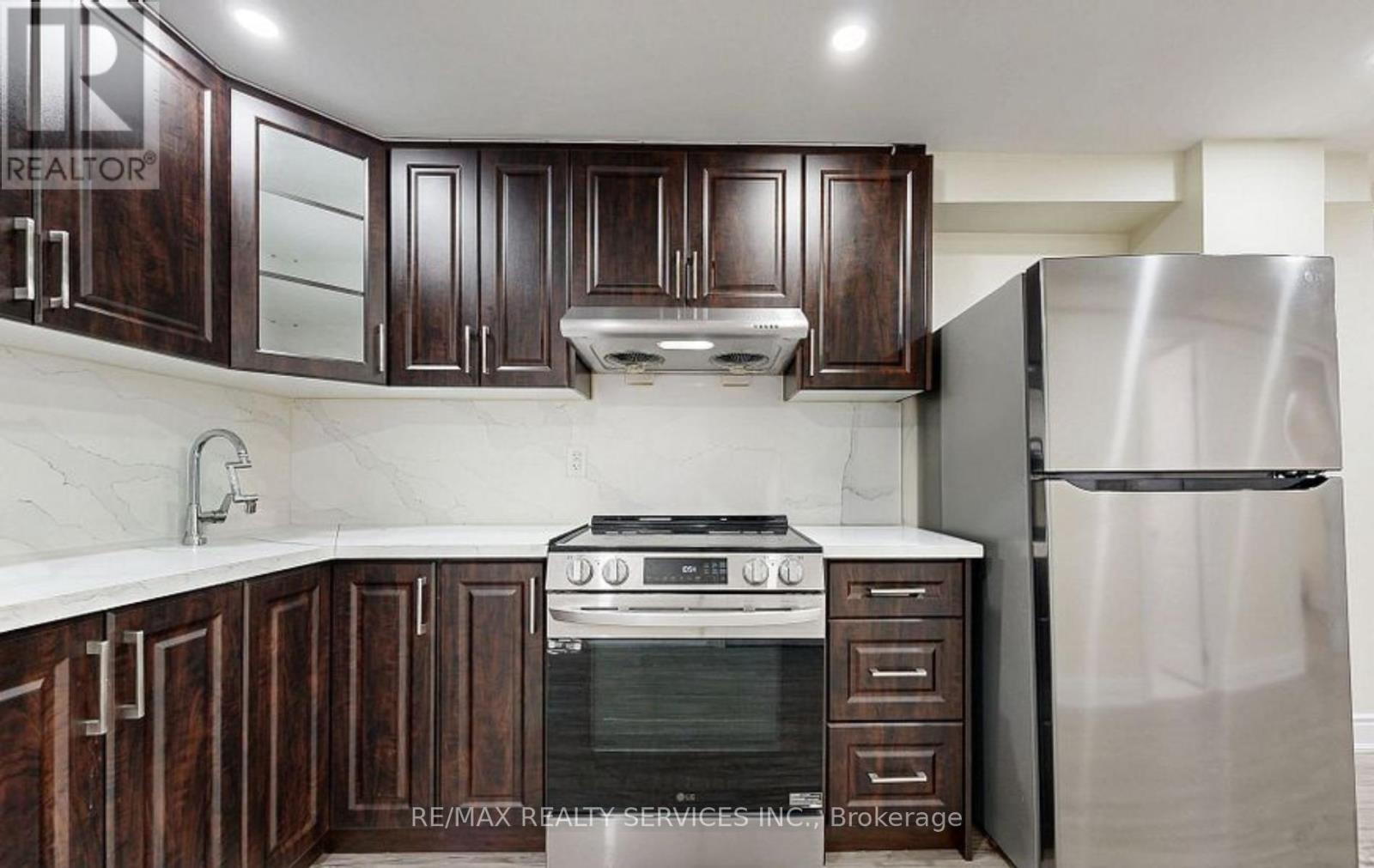 (Basement) - 7095 Village Walk, Mississauga, Ontario  L5W 1X5 - Photo 5 - W12519710