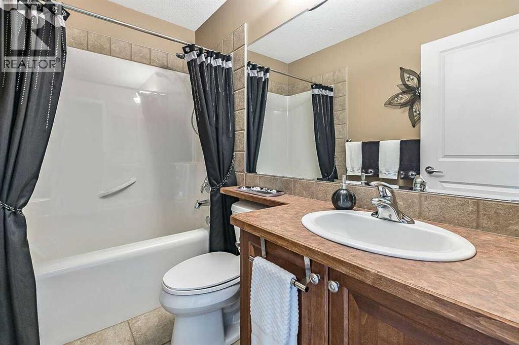 40 Sheep River Cove, Okotoks, Alberta  T1S 2G7 - Photo 29 - A2261486