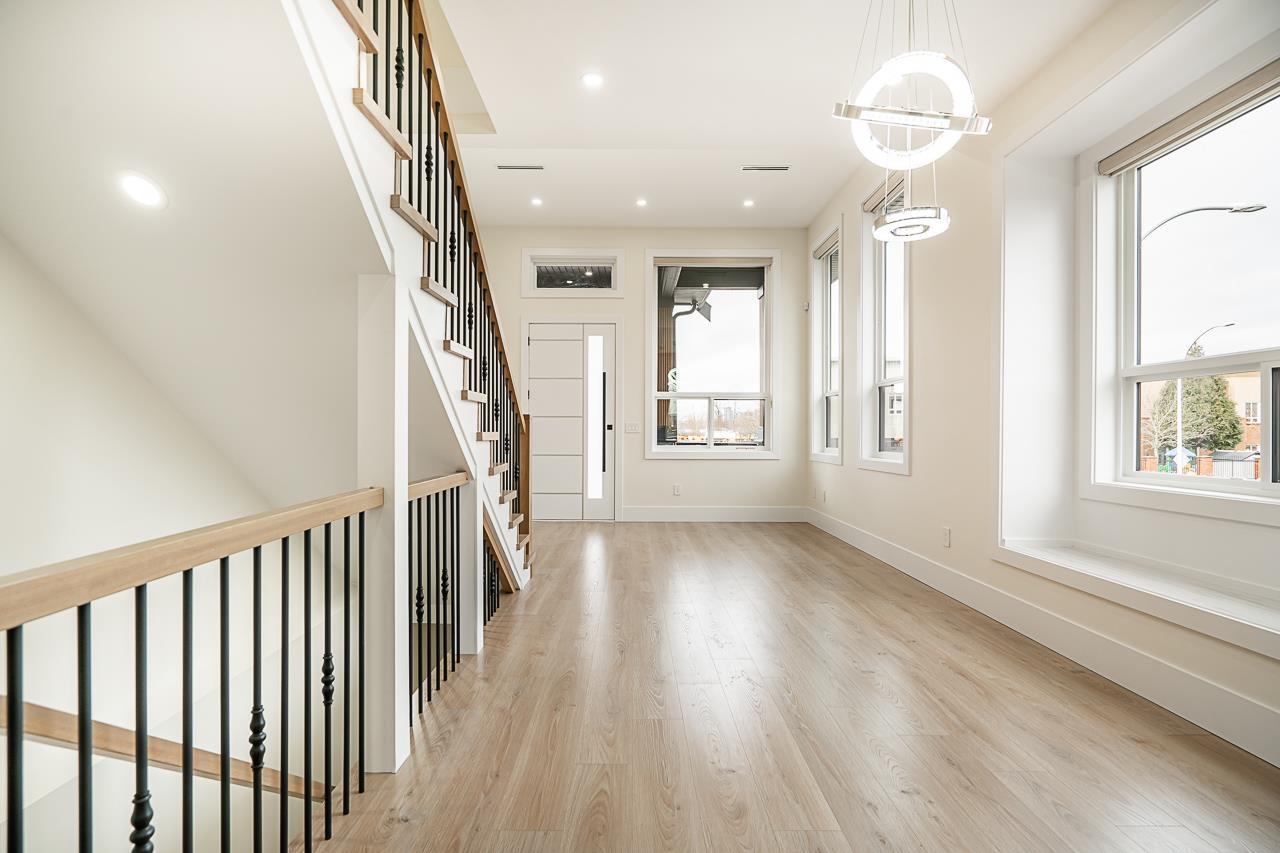 10648 124 Street, Surrey, British Columbia  V3V 0E2 - Photo 5 - R3064094