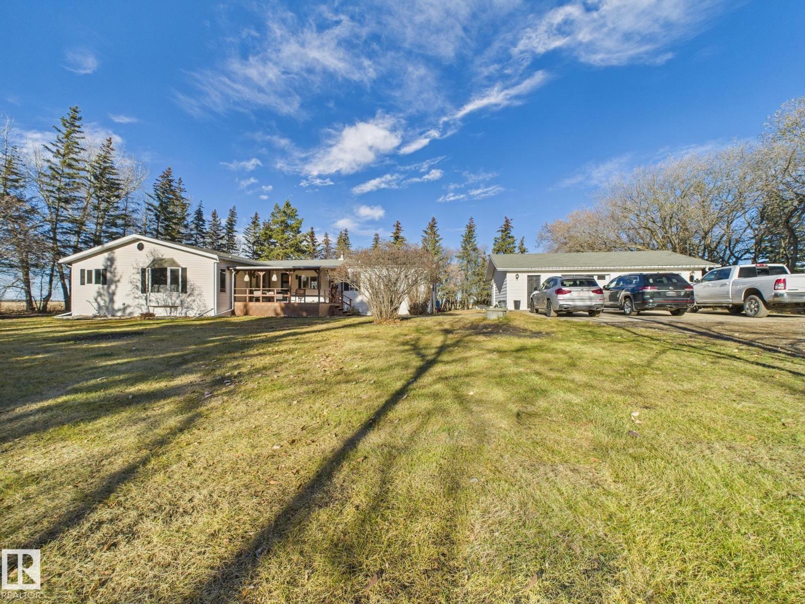 25318 TWP ROAD 552, Rural Sturgeon County, Alberta