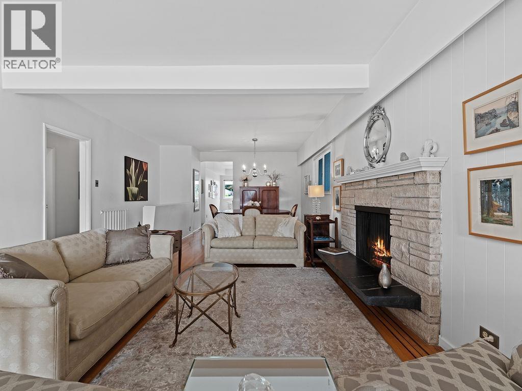 2865 W 33rd Avenue, Vancouver, British Columbia  V6N 2G3 - Photo 2 - R3062665