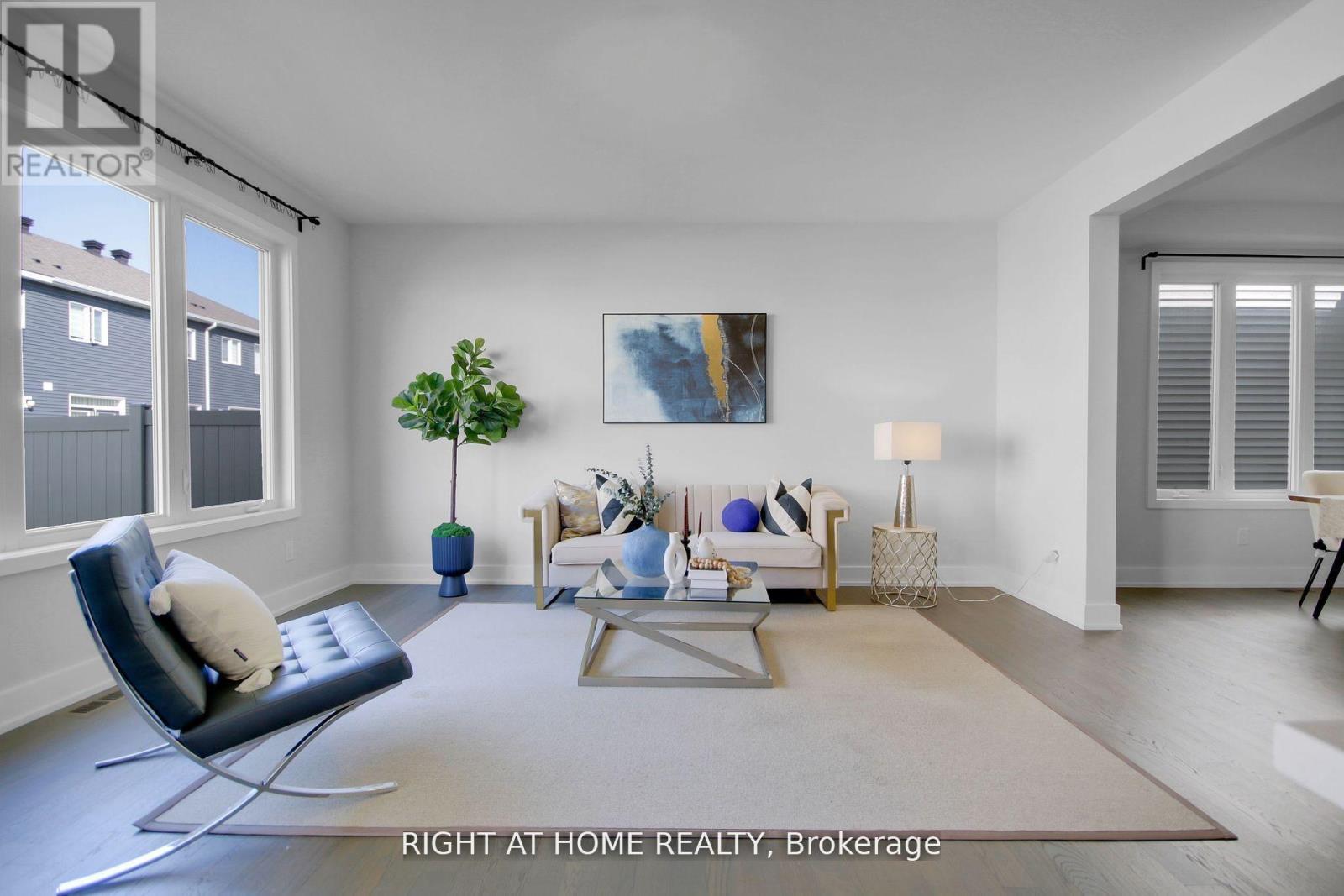 831 Derreen Avenue, Ottawa, Ontario K2S 3A7 - Photo 6 - X12519678