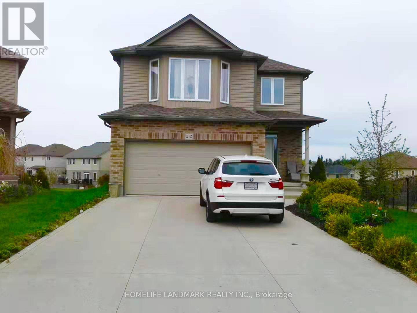 212 WESTFIELD PLACE, Waterloo, Ontario