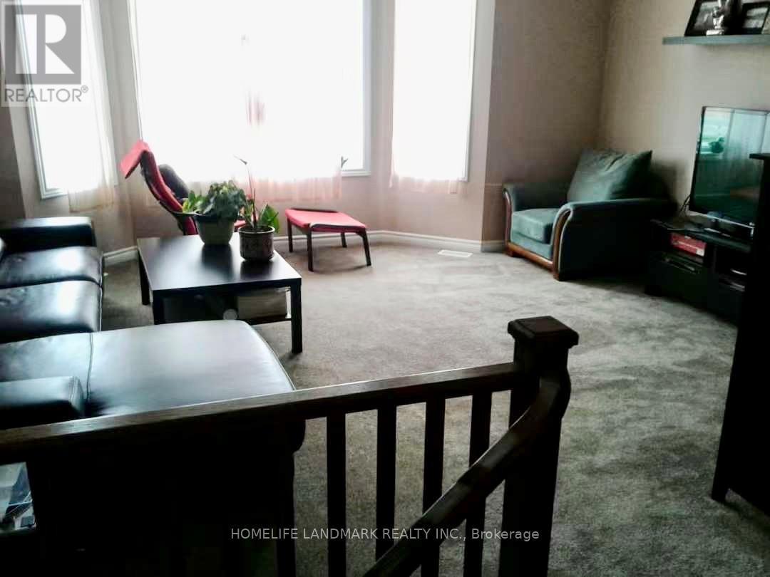 212 Westfield Place, Waterloo, Ontario N2T 2R2 - Photo 7 - X12519718