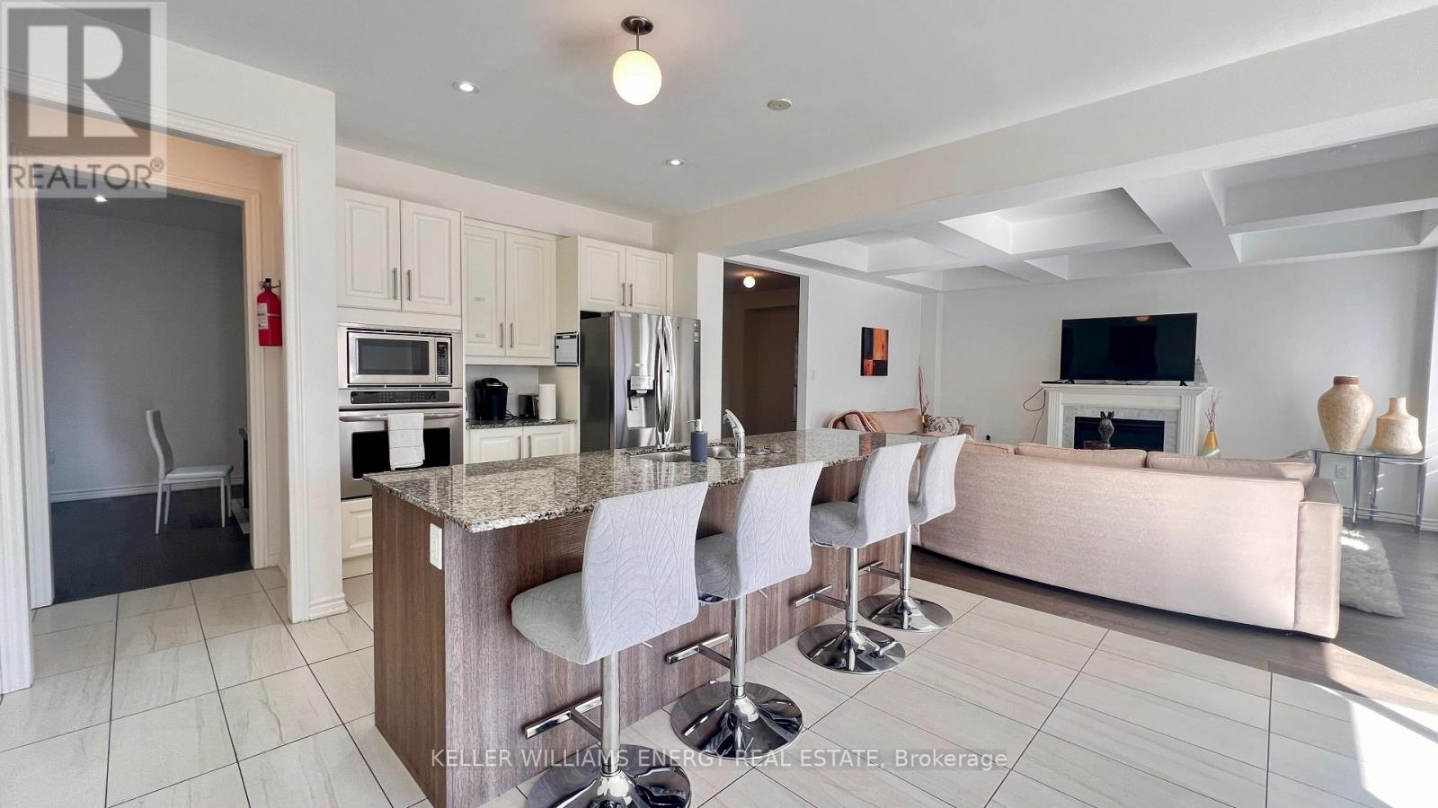 105 Elephant Hill Drive, Clarington, Ontario  L1C 0V8 - Photo 13 - E12518368