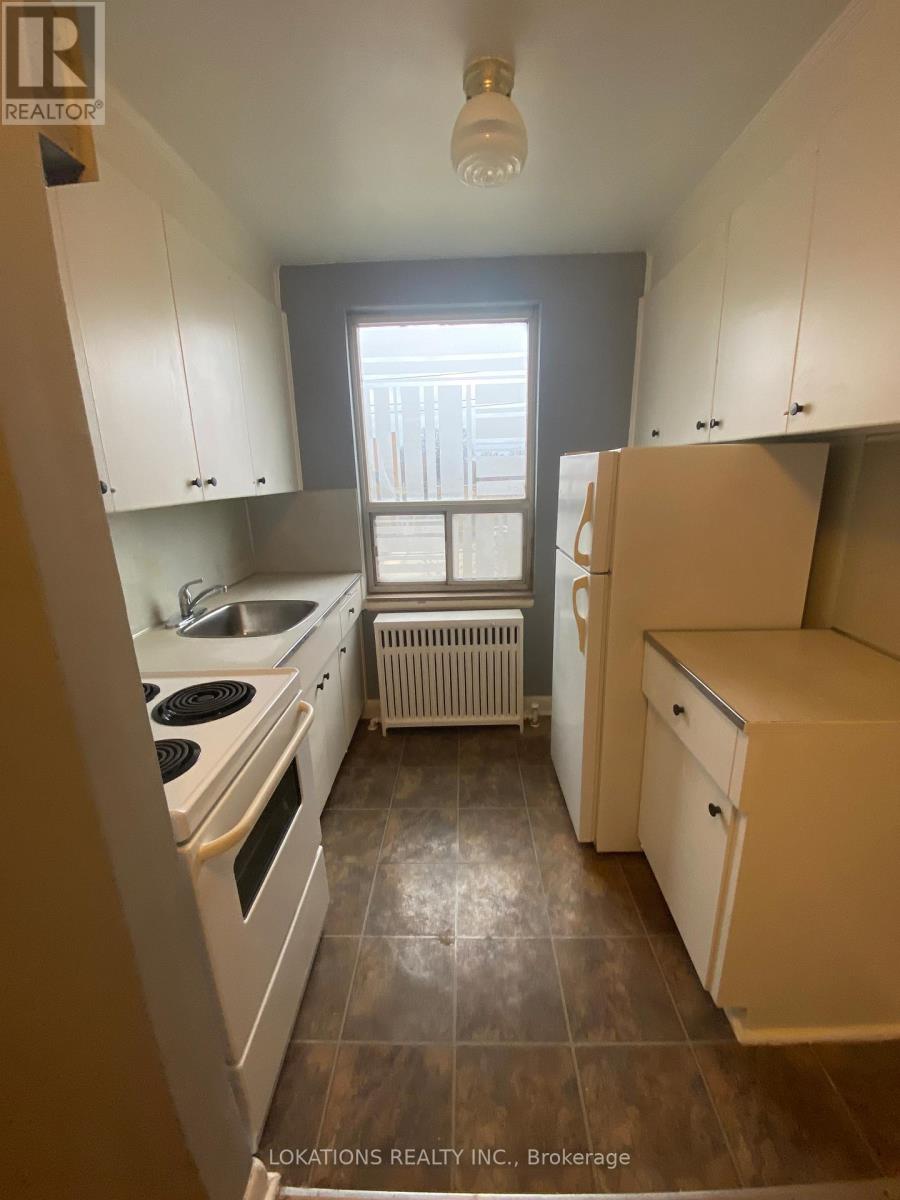 206 - 2135 Avenue Road, Toronto, Ontario  M5M 3M6 - Photo 3 - C12519754