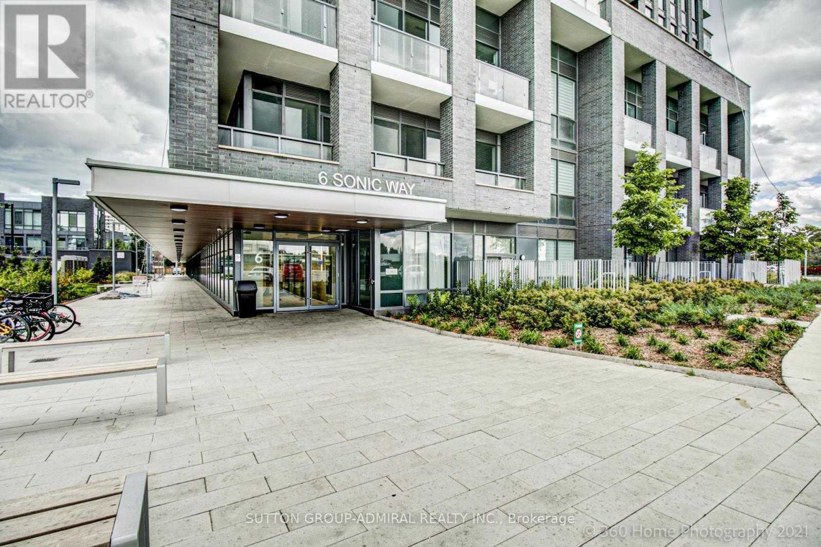 910 - 6 Sonic Way W, Toronto, Ontario  M3S 0P1 - Photo 2 - C12519782