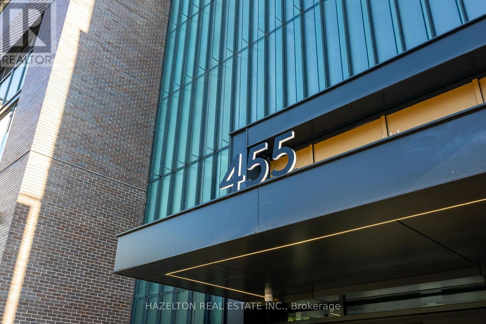 301 - 455 WELLINGTON STREET W, Toronto, Ontario