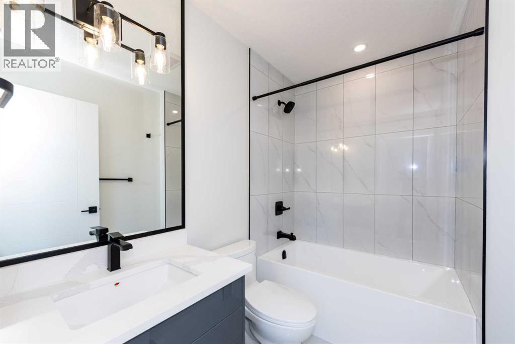 22 Cimarron Estates Gate, Okotoks, Alberta  T1S 0M9 - Photo 33 - A2268074